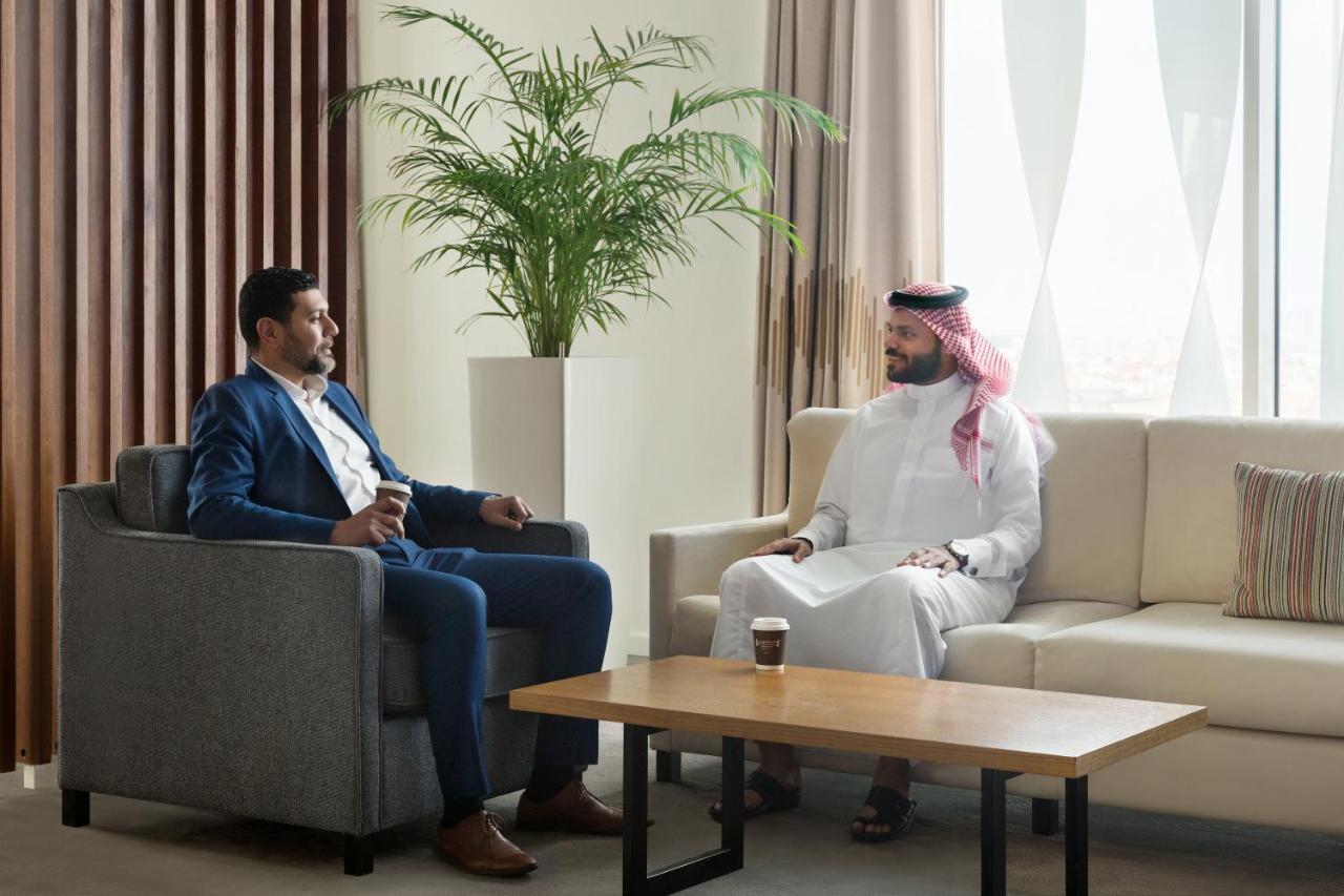 Staybridge Suites Al Khobar By Ihg Екстер'єр фото